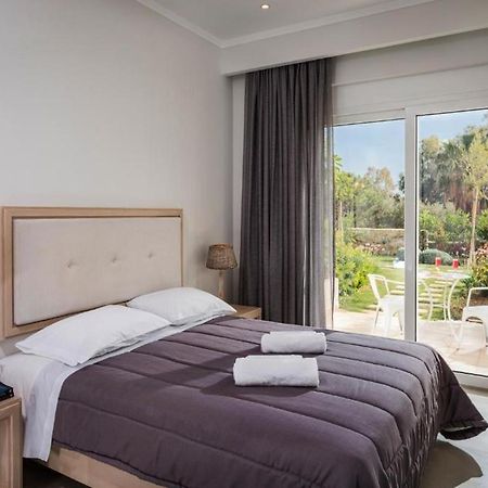 Mear Apartments And Studios Gialos  Экстерьер фото