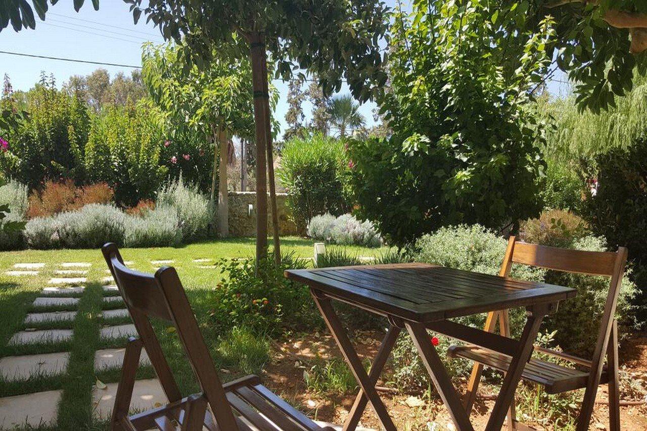 Mear Apartments And Studios Gialos  Экстерьер фото